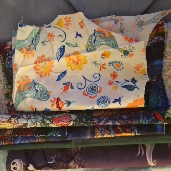 Colorful Fabric Scrap Bundle - Picture 4 of 5